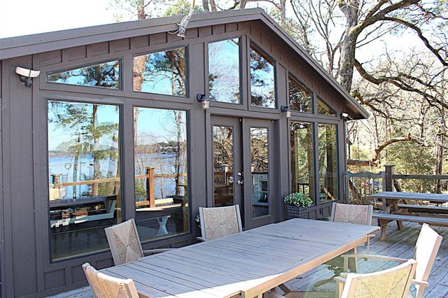 397 County Road 2143, Crockett, TX 75835