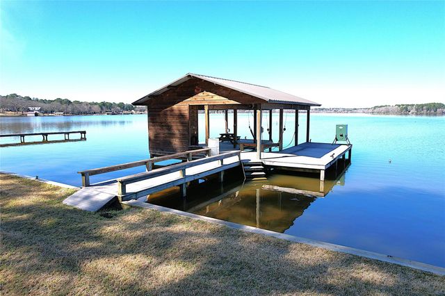 397 County Road 2143, Crockett, TX 75835