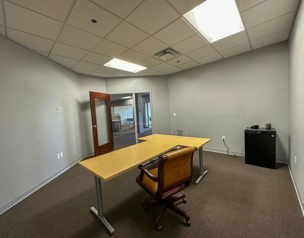1000 Franklin Village Drive 103, Franklin, MA 02038