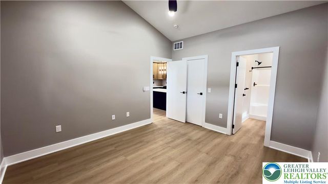1507 Lincoln Street B, North Catasauqua Bor, PA 18032