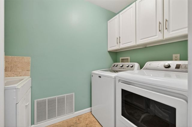 1007 STATE STREET E, Oldsmar, FL 34677