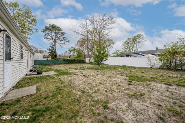 66 Pacific Ocean Drive, Brick, NJ 08723