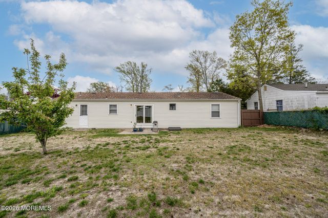 66 Pacific Ocean Drive, Brick, NJ 08723