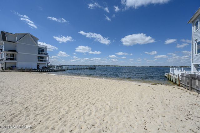 66 Pacific Ocean Drive, Brick, NJ 08723