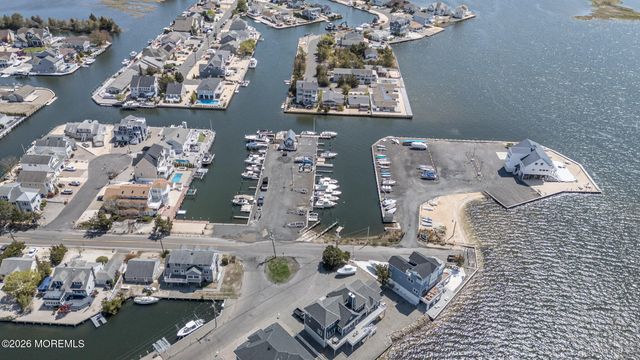 66 Pacific Ocean Drive, Brick, NJ 08723