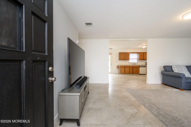 66 Pacific Ocean Drive, Brick, NJ 08723