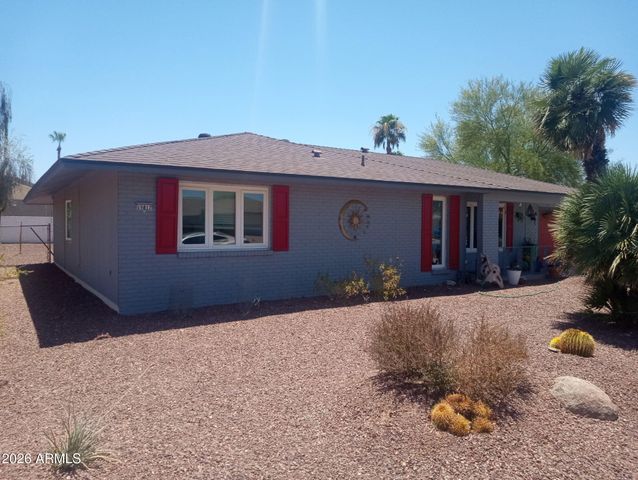 19817 N SOMBRERO Circle, Sun City, AZ 85373