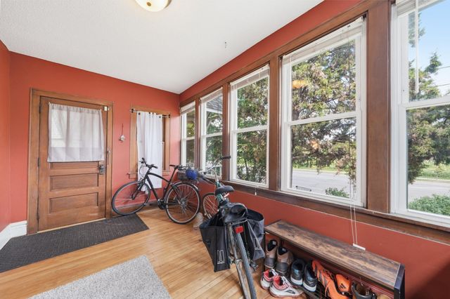 606 20th Avenue S, Minneapolis, MN 55454