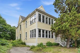606 20th Avenue S, Minneapolis, MN 55454