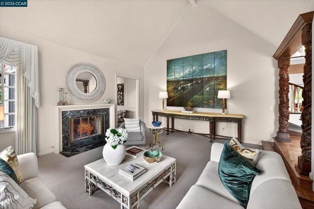 3312 Blackhawk Meadow Dr, Danville, CA 94506