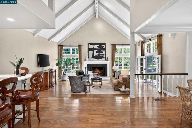 3312 Blackhawk Meadow Dr, Danville, CA 94506