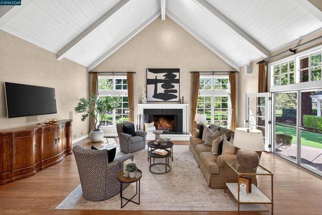 3312 Blackhawk Meadow Dr, Danville, CA 94506