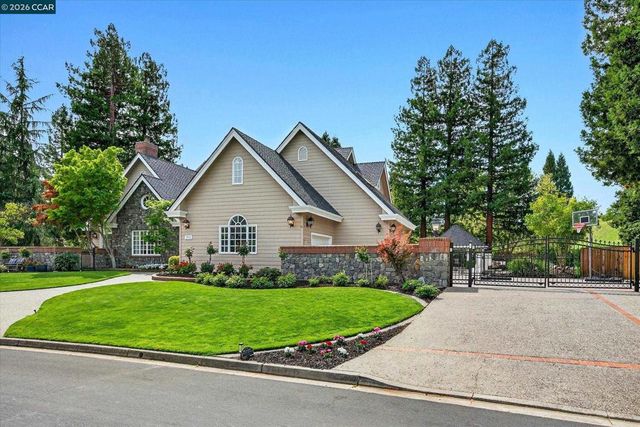 3312 Blackhawk Meadow Dr, Danville, CA 94506