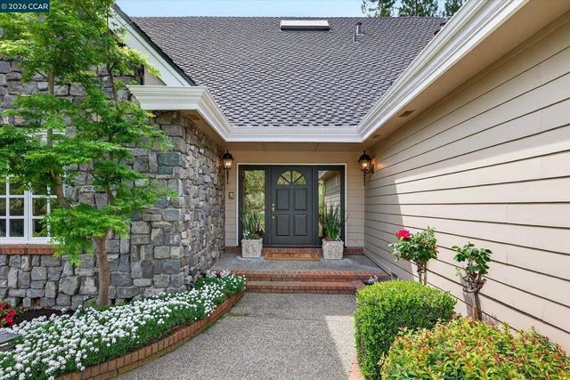 3312 Blackhawk Meadow Dr, Danville, CA 94506