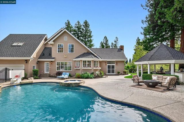 3312 Blackhawk Meadow Dr, Danville, CA 94506