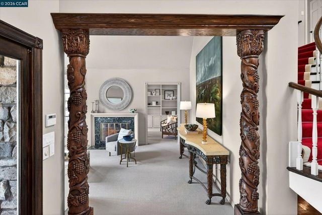 3312 Blackhawk Meadow Dr, Danville, CA 94506