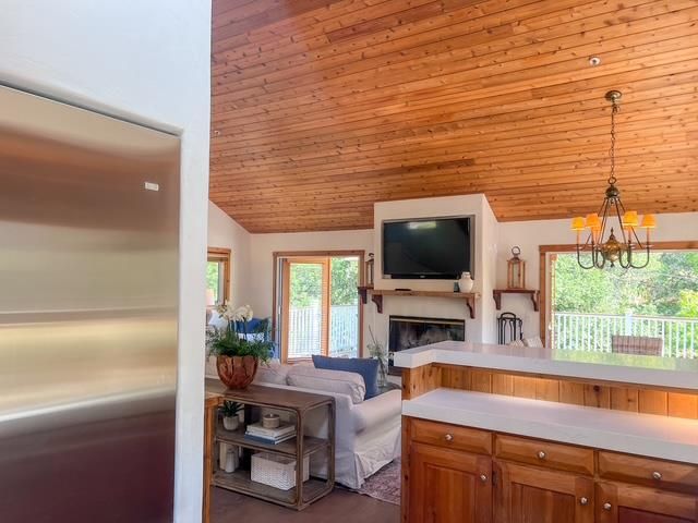 442 Corral De Tierra Road, Salinas, CA 93908