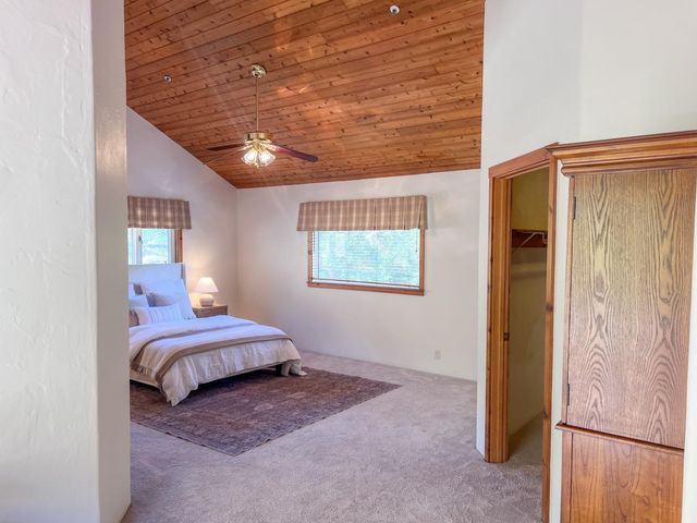 442 Corral De Tierra Road, Salinas, CA 93908