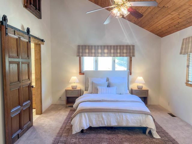 442 Corral De Tierra Road, Salinas, CA 93908