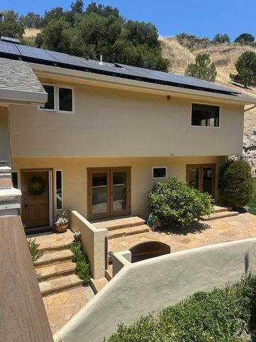 442 Corral De Tierra Road, Salinas, CA 93908