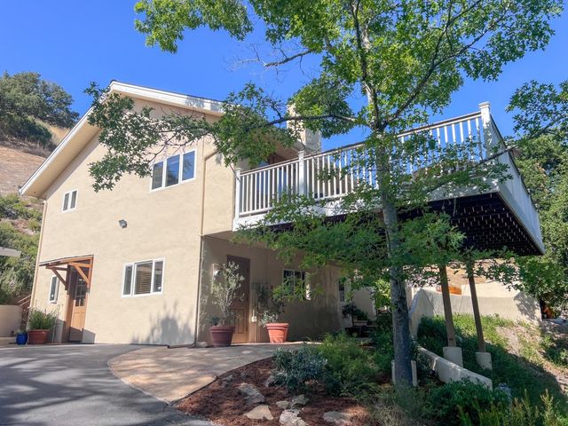 442 Corral De Tierra Road, Salinas, CA 93908