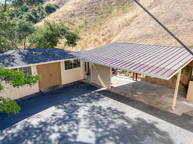 442 Corral De Tierra Road, Salinas, CA 93908