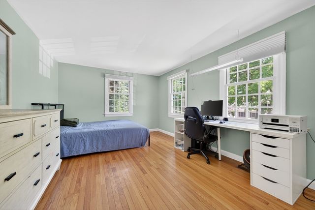 68 Jericho Rd 68, Weston, MA 02493