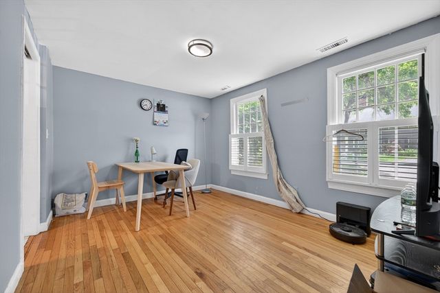 68 Jericho Rd 68, Weston, MA 02493