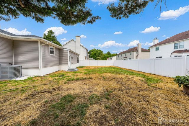 1221 Charter Street, Piscataway, NJ 08854