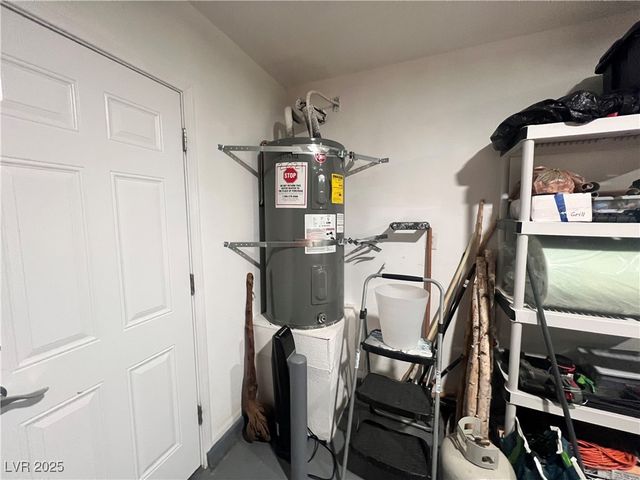 2970 Rio Rico Drive, Pahrump, NV 89048