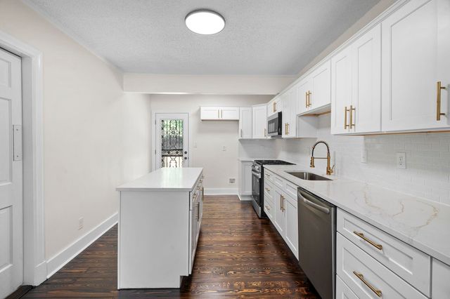 200 ALEXANDER ST, Memphis, TN 38111