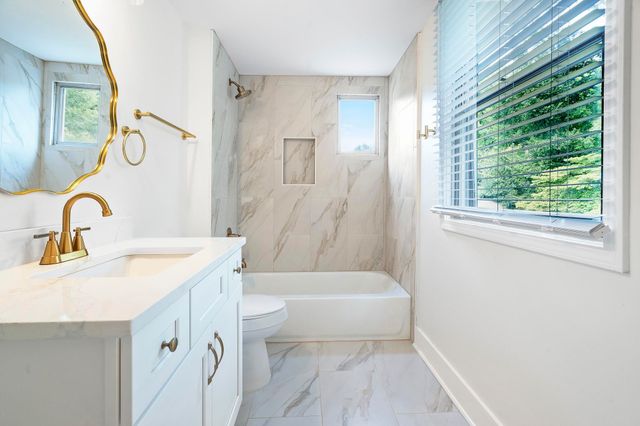 200 ALEXANDER ST, Memphis, TN 38111