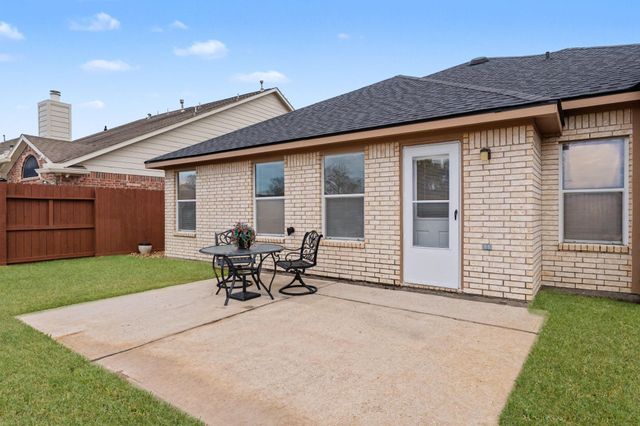 20519 Spring Bluff Lane, Spring, TX 77388