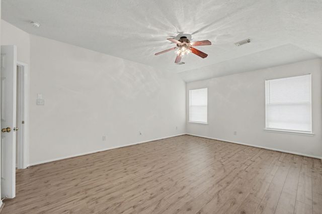 20519 Spring Bluff Lane, Spring, TX 77388