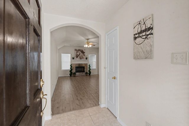 20519 Spring Bluff Lane, Spring, TX 77388