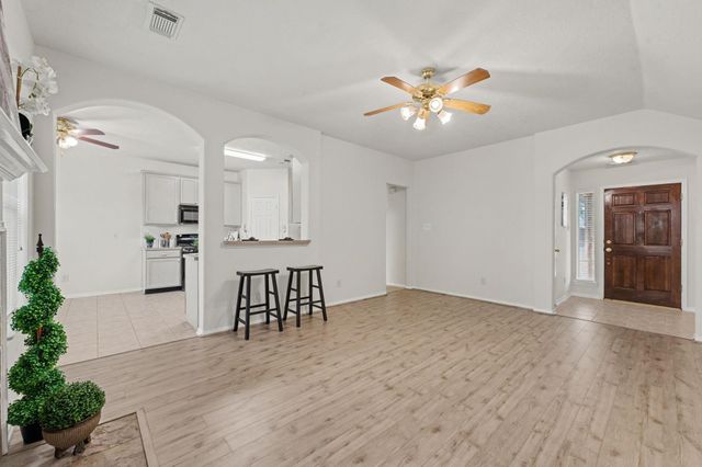 20519 Spring Bluff Lane, Spring, TX 77388