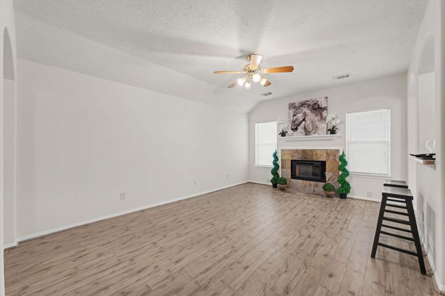 20519 Spring Bluff Lane, Spring, TX 77388