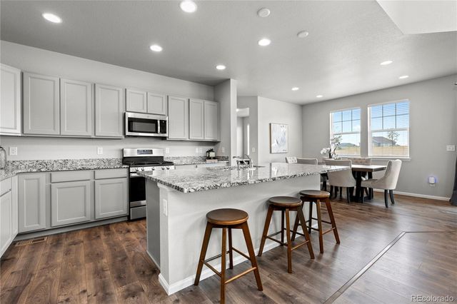 7013 S Uriah Street, Aurora, CO 80016