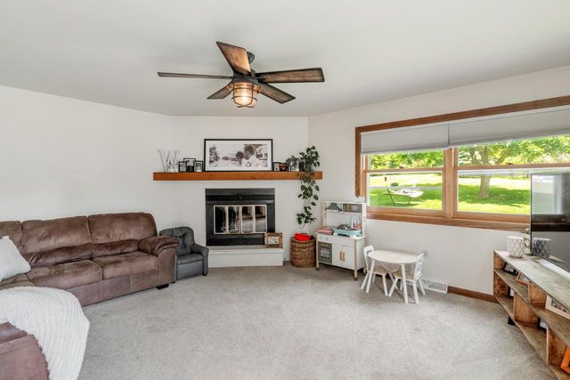 W4426 River Bend DRIVE, Waldo, WI 53031