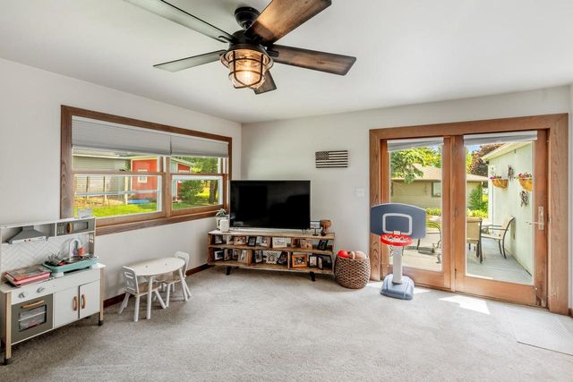 W4426 River Bend DRIVE, Waldo, WI 53031
