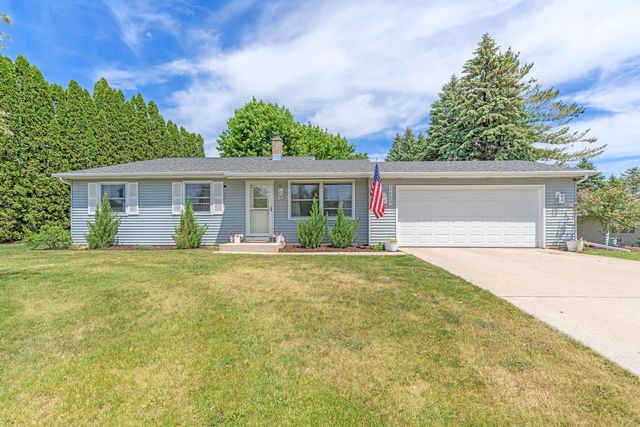 W4426 River Bend DRIVE, Waldo, WI 53031