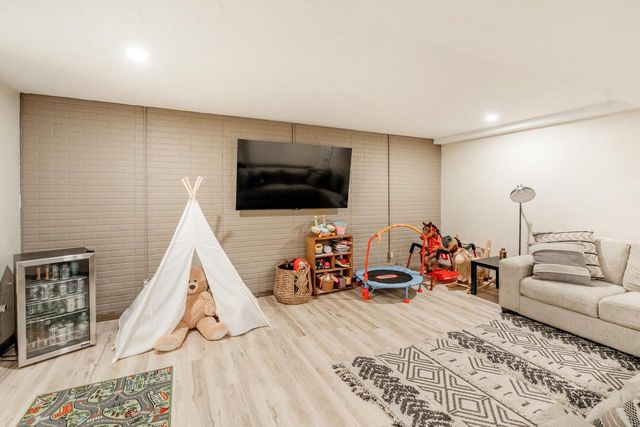 W4426 River Bend DRIVE, Waldo, WI 53031