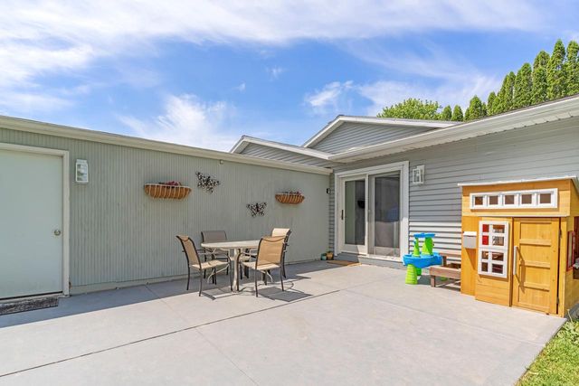 W4426 River Bend DRIVE, Waldo, WI 53031