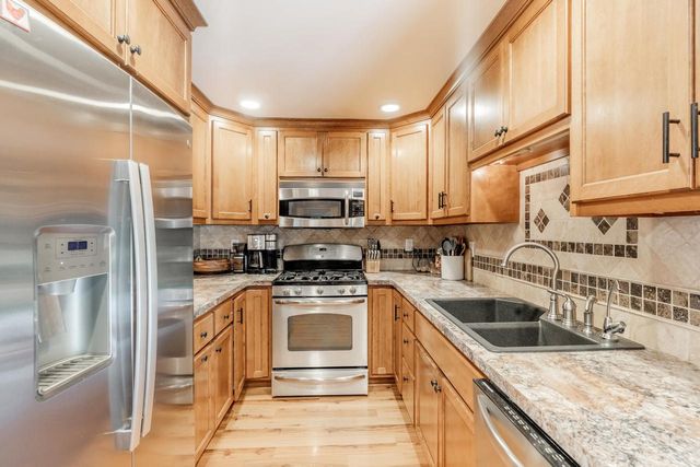 W4426 River Bend DRIVE, Waldo, WI 53031