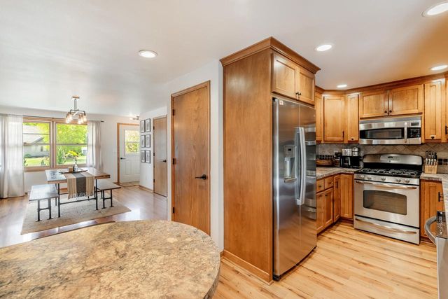 W4426 River Bend DRIVE, Waldo, WI 53031