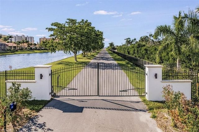 14040 Schultz RD, Fort Myers, FL 33908