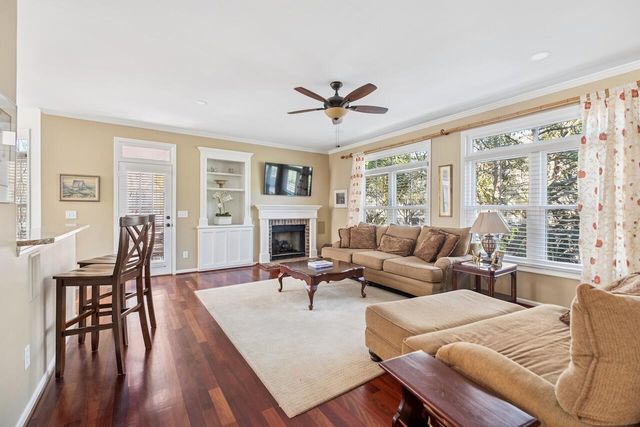 407 Milner Court, Charleston, SC 29492