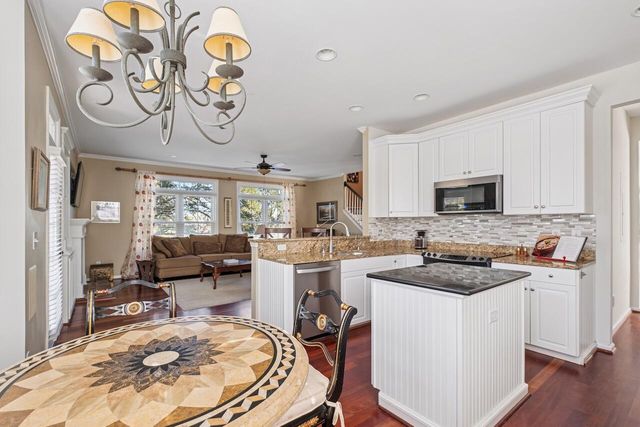 407 Milner Court, Charleston, SC 29492