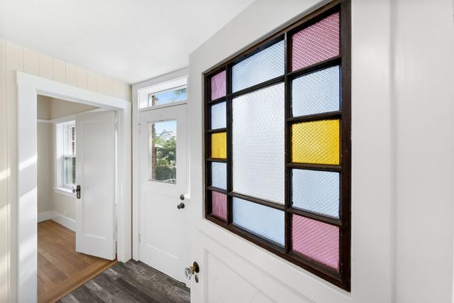 715 Figueroa St, Folsom, CA 95630