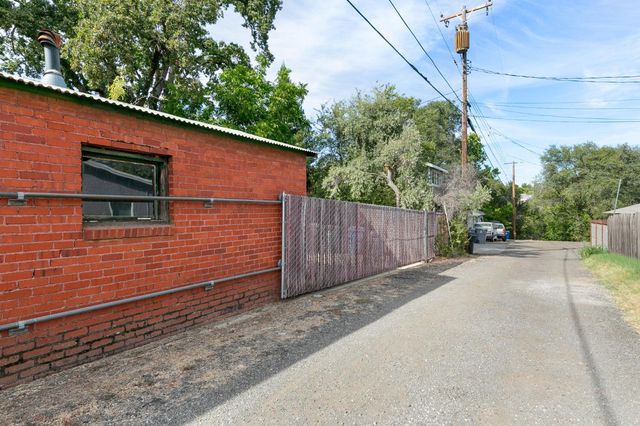 715 Figueroa St, Folsom, CA 95630